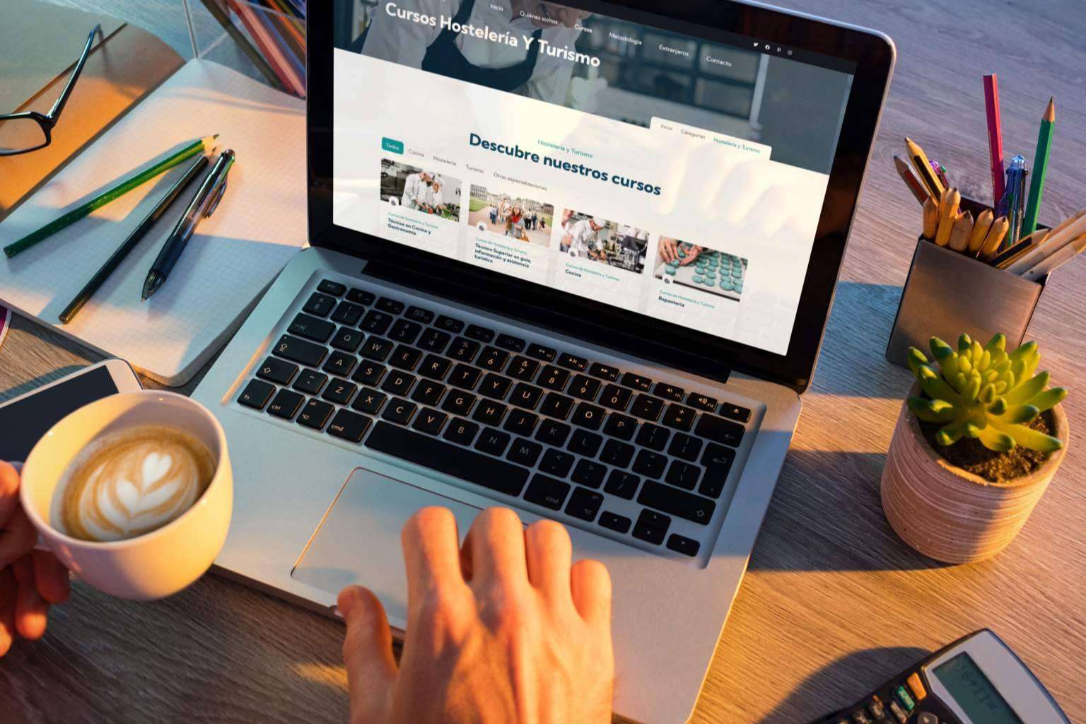Instituto de Estudios y Empleo es una consultoría de educación reconocida en España y Latinoamérica