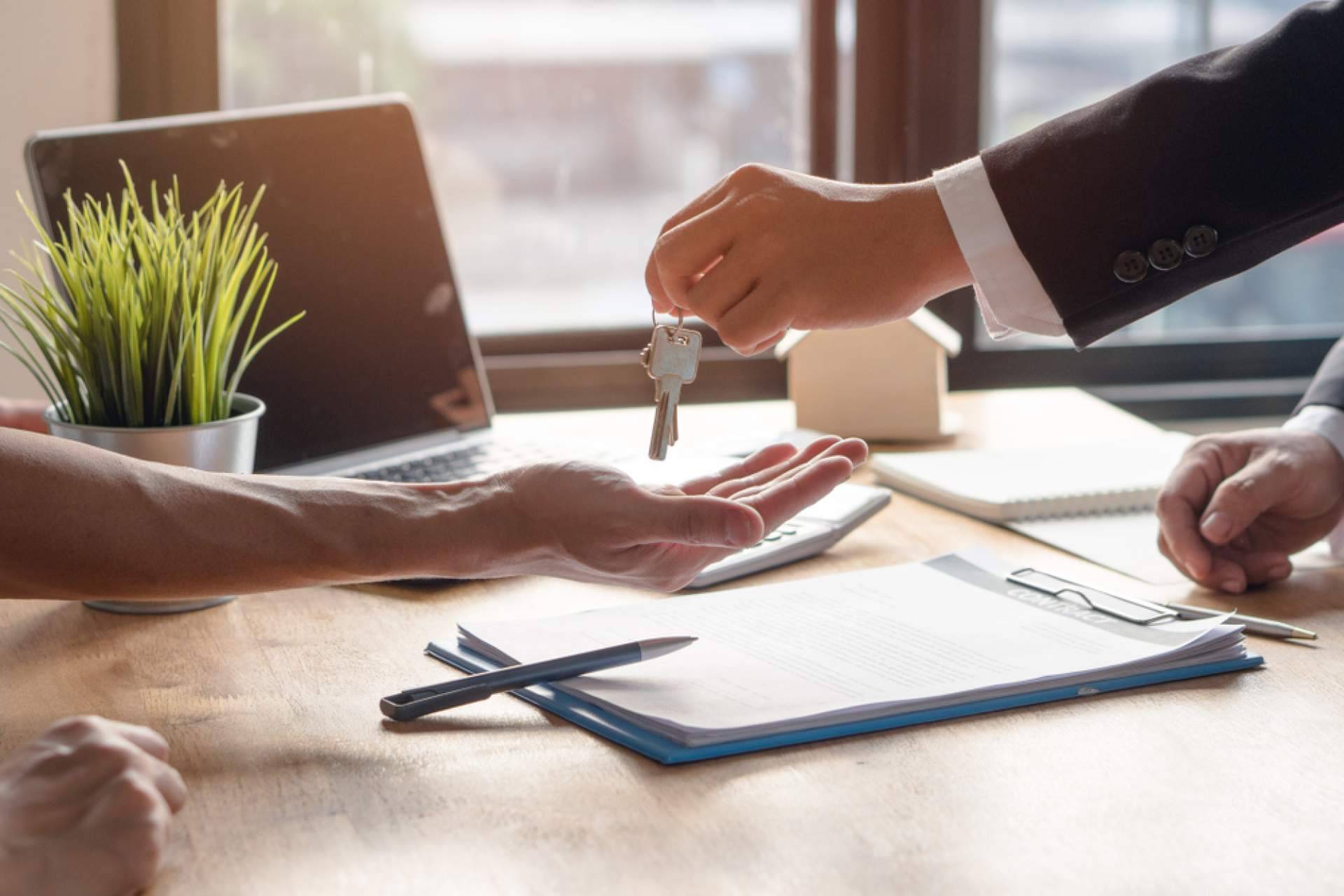 El presente inmobiliario de Chile, con Ingenieros Corretajes