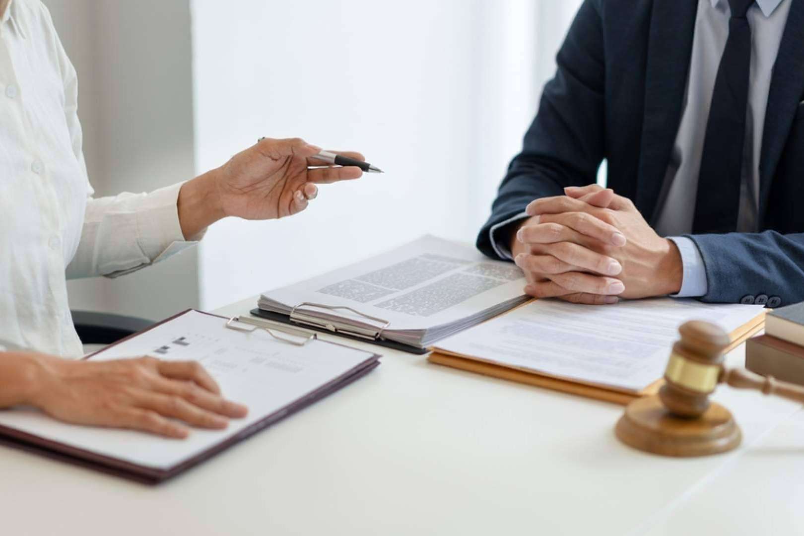 Razones para contar con los abogados cobradores de deudas del Grupo Legal Gebeloff