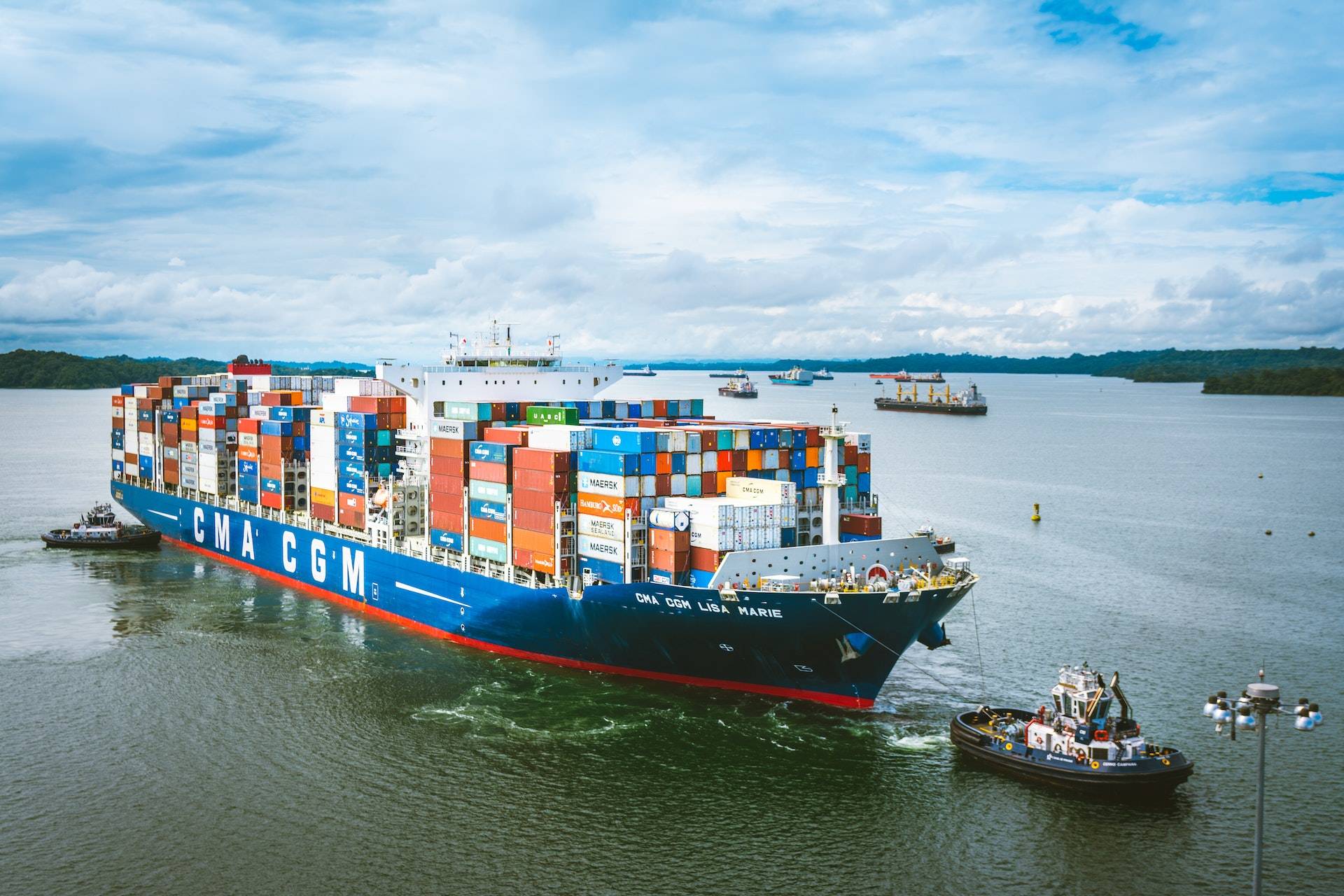 ¿Cómo se reducen los costes logísticos a través del Canal de Panamá?