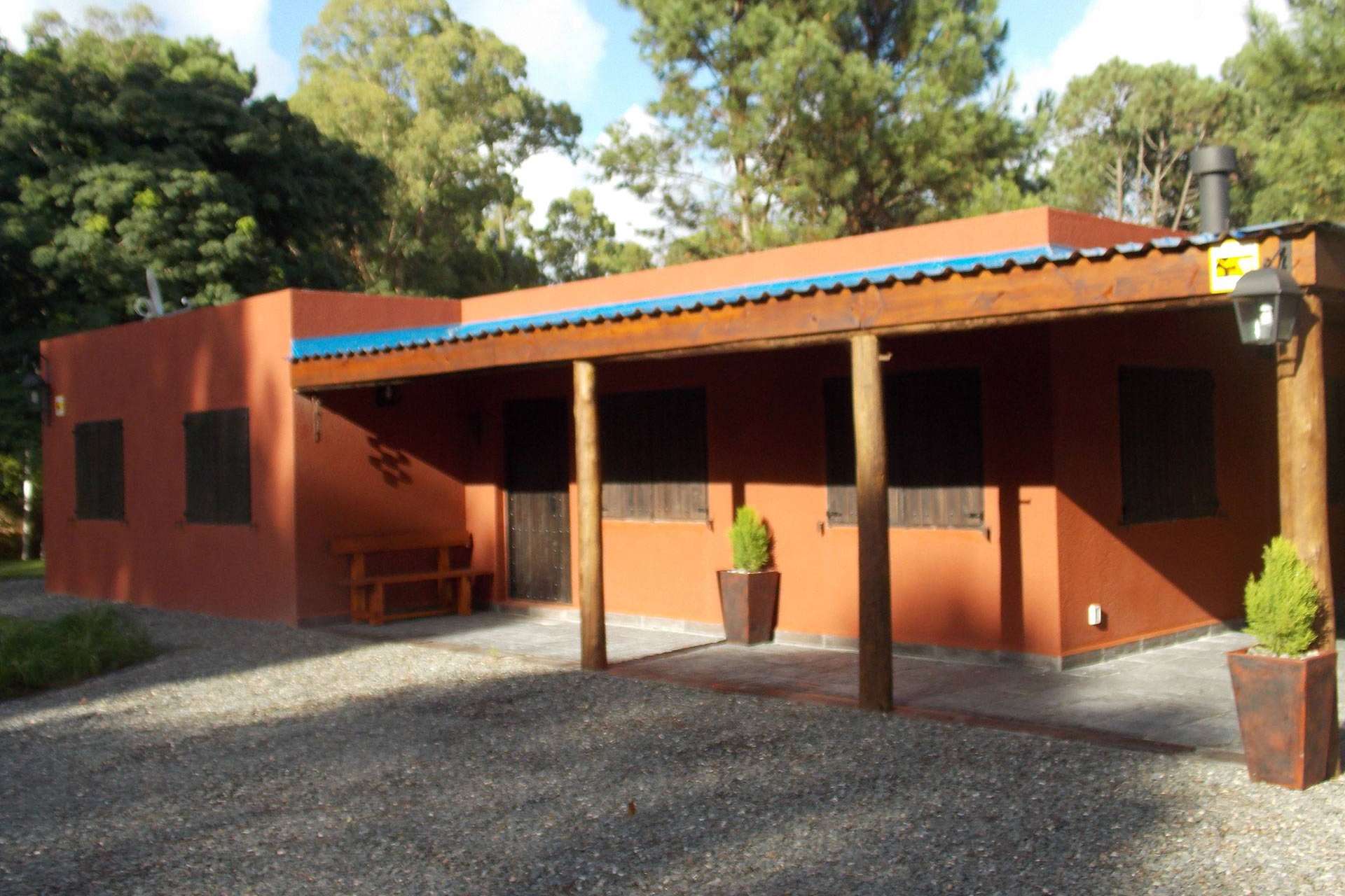 La compañía constructora en Punta del Este, Uruguay, llamada Estudio Pinares