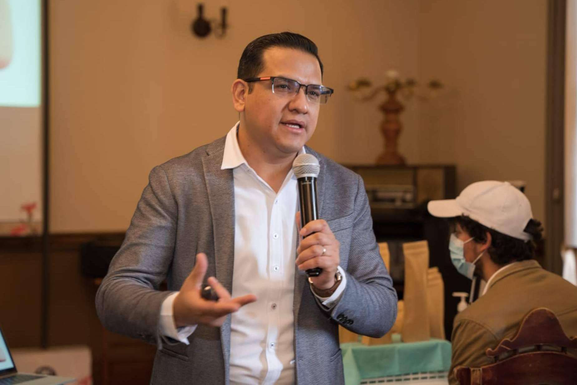 El éxito empresarial a través de una destacada trayectoria de emprendimiento, Beto López