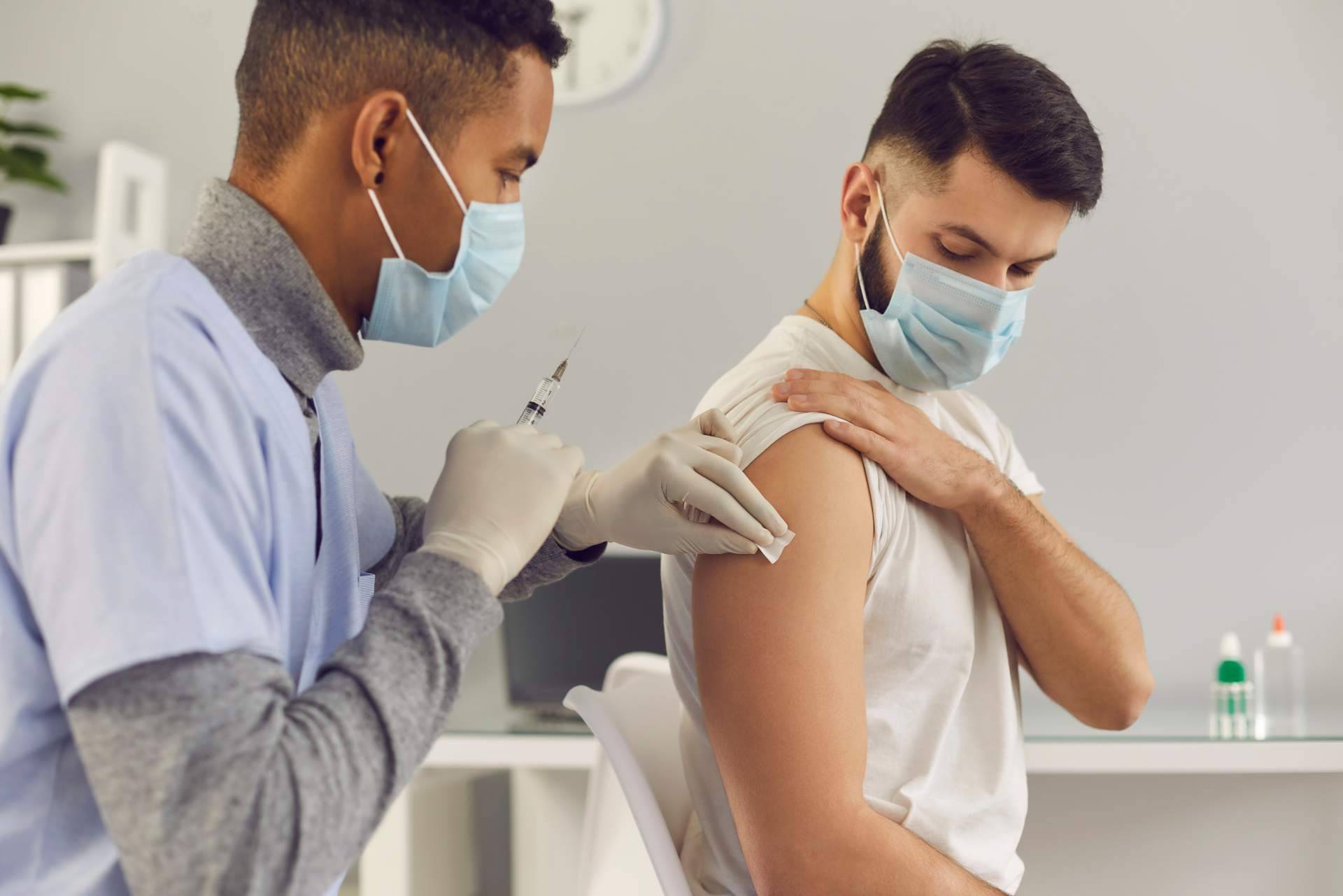 El valor de la prevención ante el virus del papiloma humano en hombres