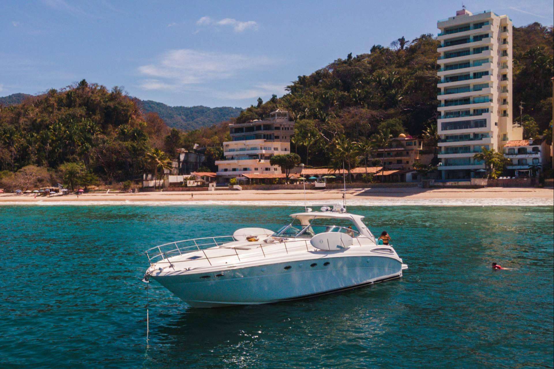 Descubriendo opciones de alquiler de yates en Puerto Vallarta con Yatezzitos