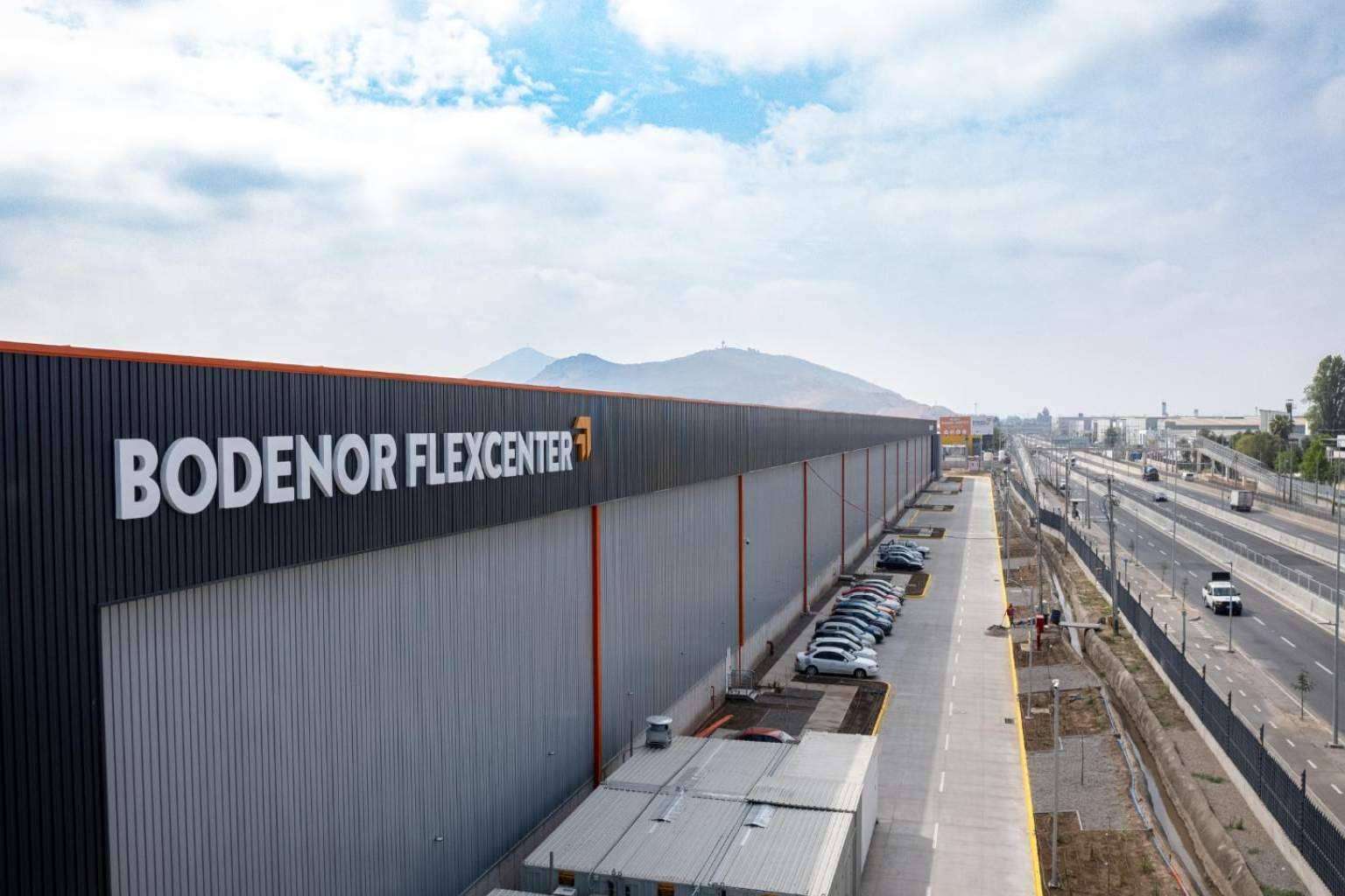 DB Schenker amplía operaciones en el parque logístico Lo Boza 422