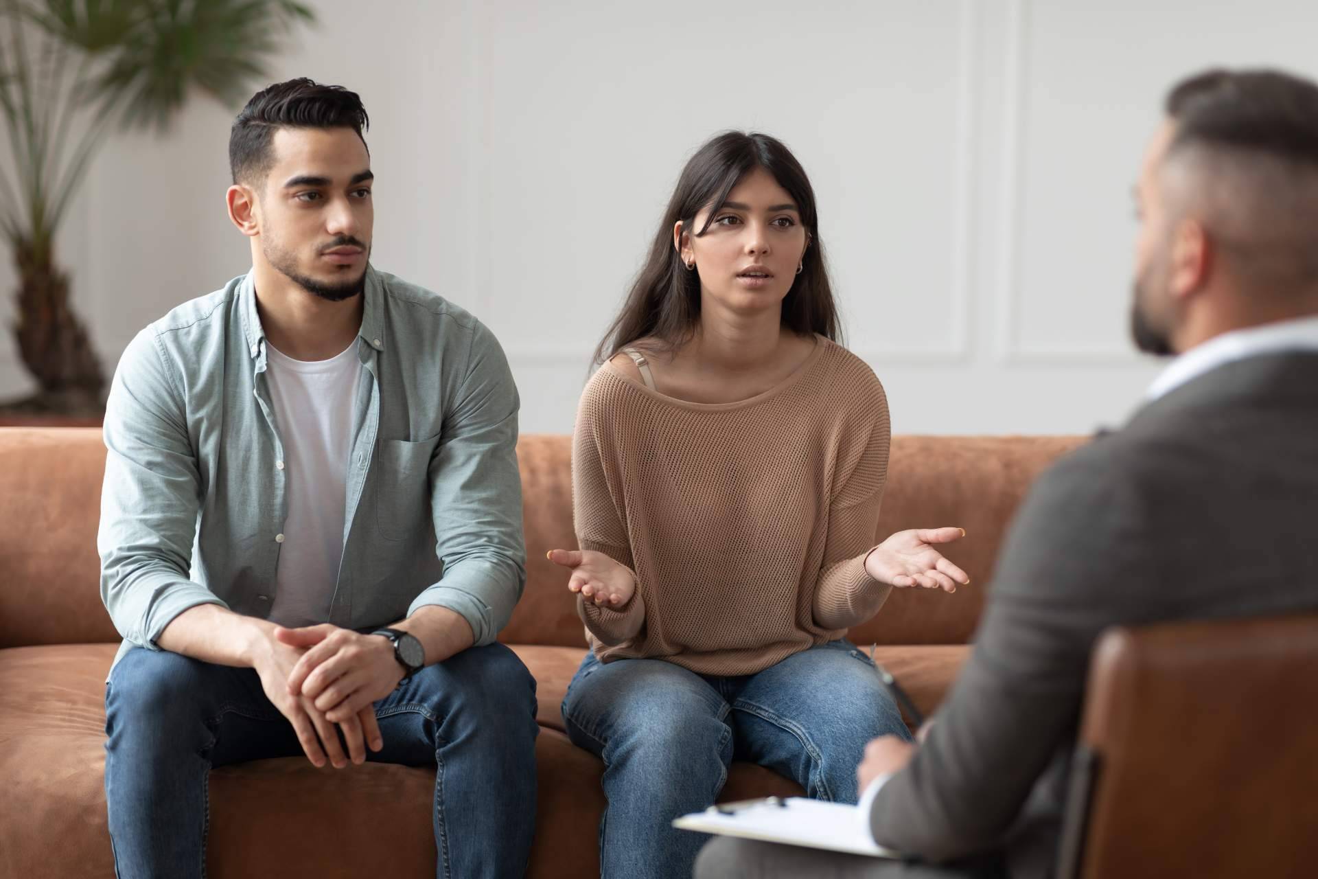 Cómo actuar cuando una pareja se niega a asistir a terapia de pareja