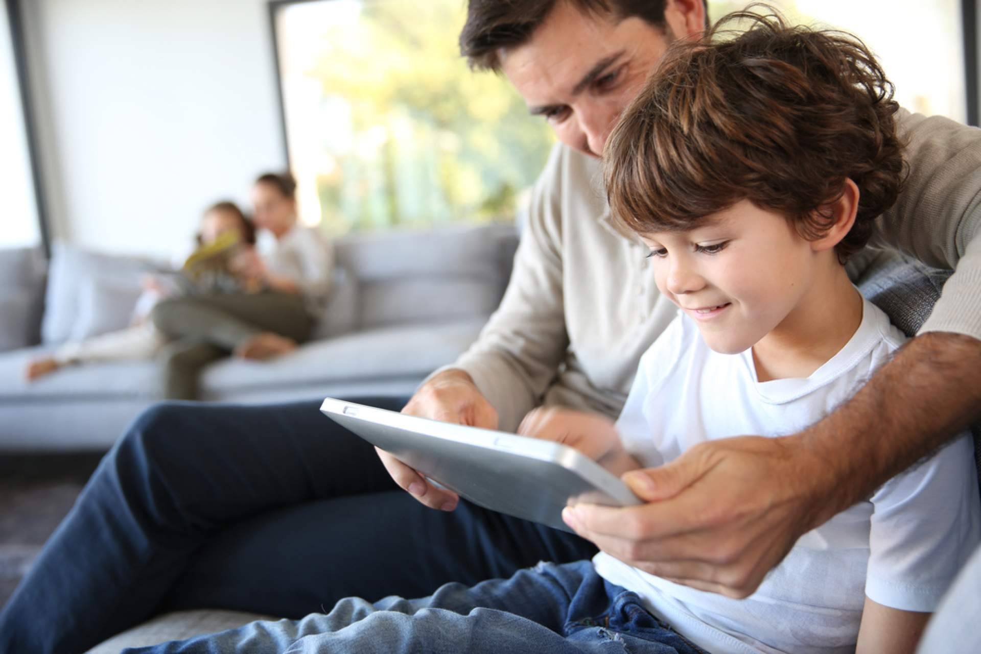 Claves para reducir el uso excesivo de pantallas en la infancia